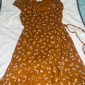 Women’s size xs old navy flower dress